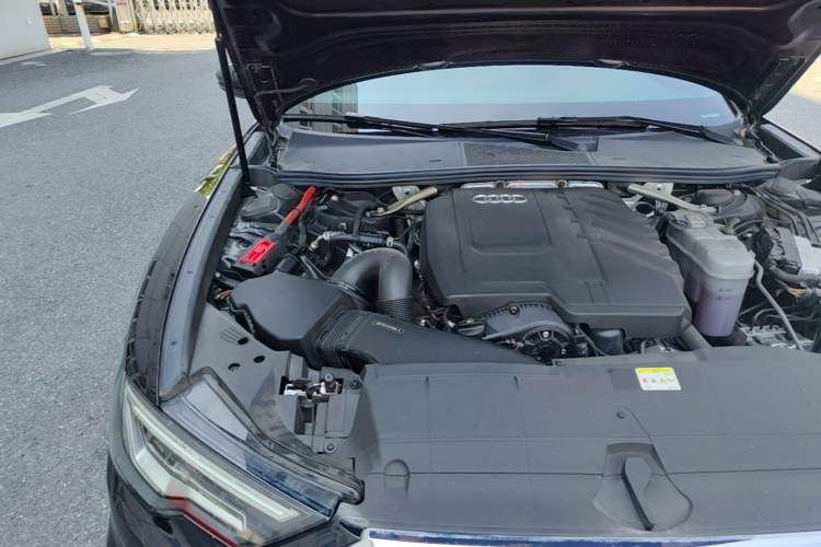 Used Audi A6L 2024 45 TFSI quattro Prestige Dynamic Edition Engine Bay Right