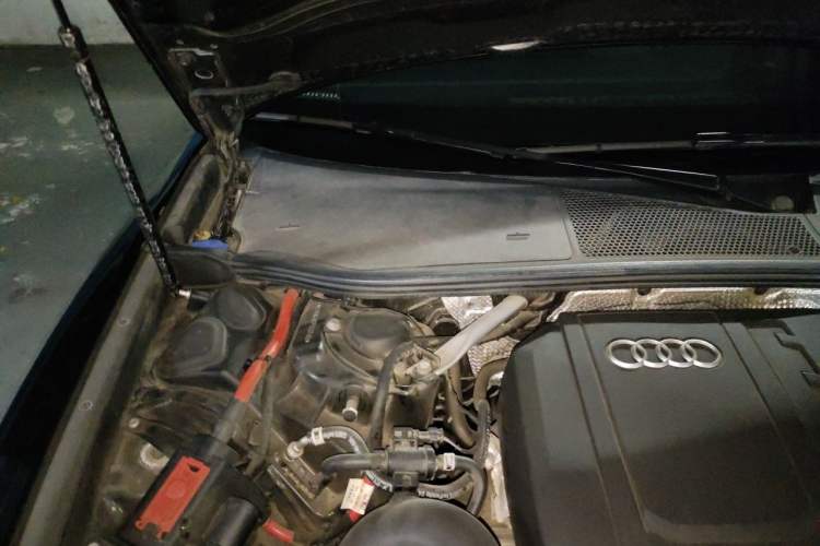Used Audi A6L 2024 45 TFSI Prestige Dynamic Edition Engine Bay Right