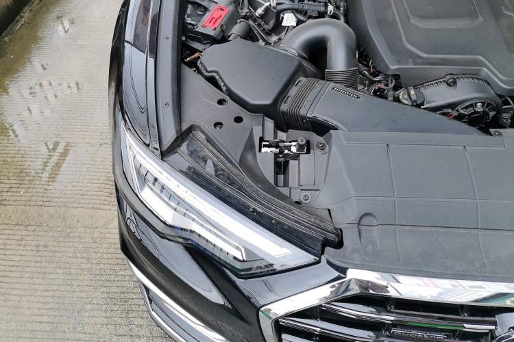 Used Audi A6L 2024 45 TFSI quattro Prestige Dynamic Edition Engine Bay Right