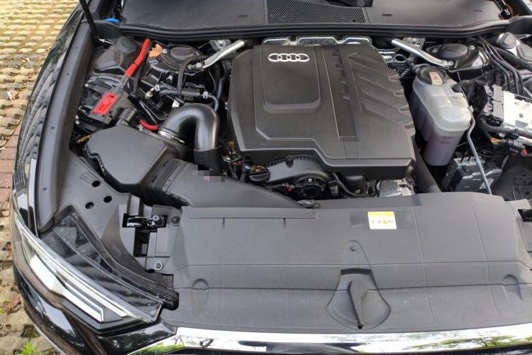 Used Audi A6L 2024 45 TFSI Prestige Dynamic Edition Engine Bay Right