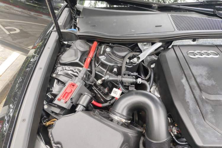 Used Audi A6L 2024 45 TFSI Prestige Dynamic Edition Engine Bay Right