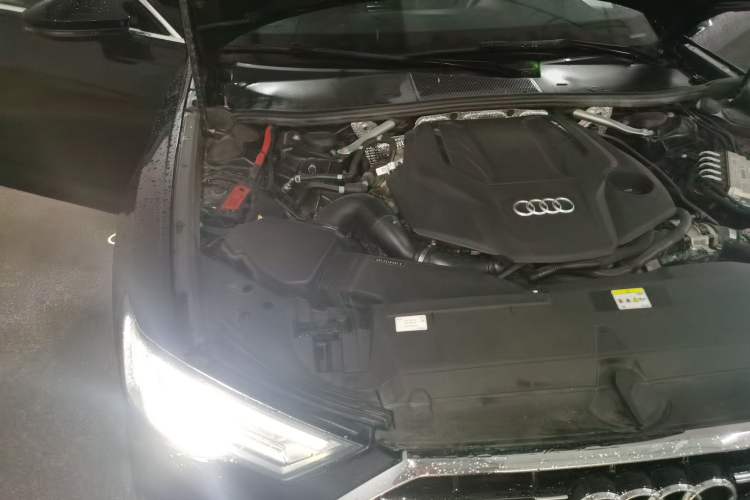 Used Audi A6L 2024 55 TFSI quattro Prestige Dynamic Edition Engine Bay Right