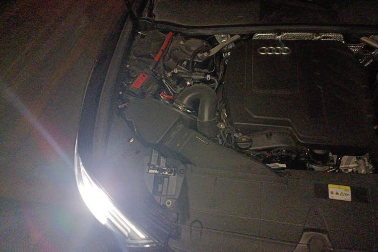 Used Audi A6L 2024 45 TFSI Prestige Dynamic Edition Engine Bay Right