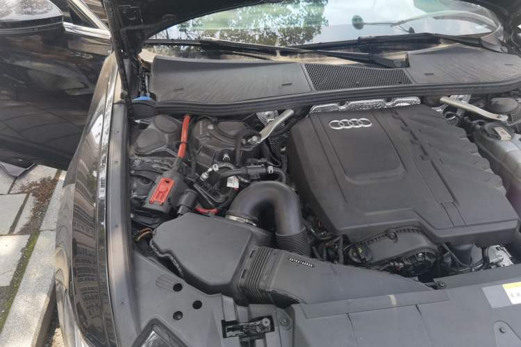 Used Audi A6L 2024 45 TFSI quattro Prestige Dynamic Edition Engine Bay Right