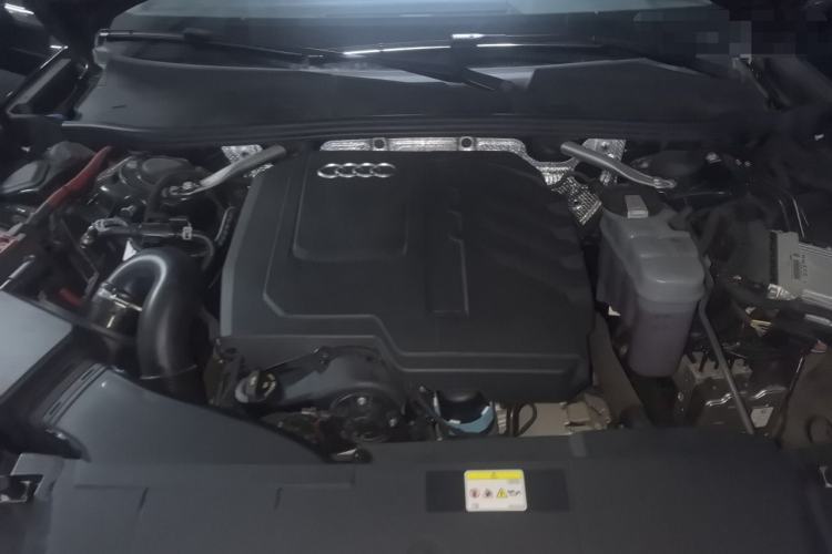 Used Audi A6L 2024 40 TFSI Luxury Dynamic Edition Engine Bay