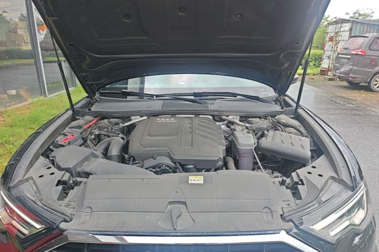 Used Audi A6L 2024 45 TFSI Prestige Dynamic Edition Engine Bay