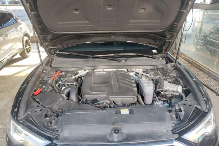 Used Audi A6L 2024 45 TFSI Prestige Dynamic Edition Engine Bay