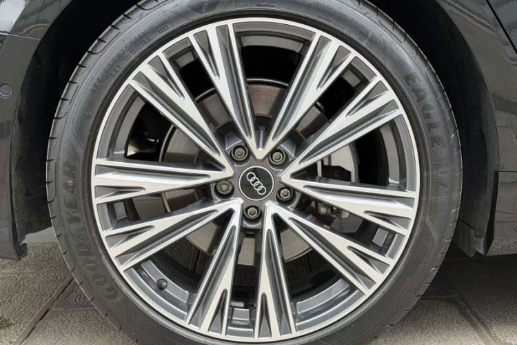 Used Audi A6L 2024 55 TFSI quattro Prestige Dynamic Edition Exterior 4