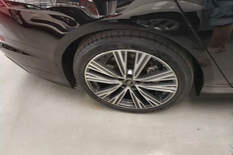 Used Audi A6L 2024 45 TFSI quattro Prestige Dynamic Edition Exterior 8