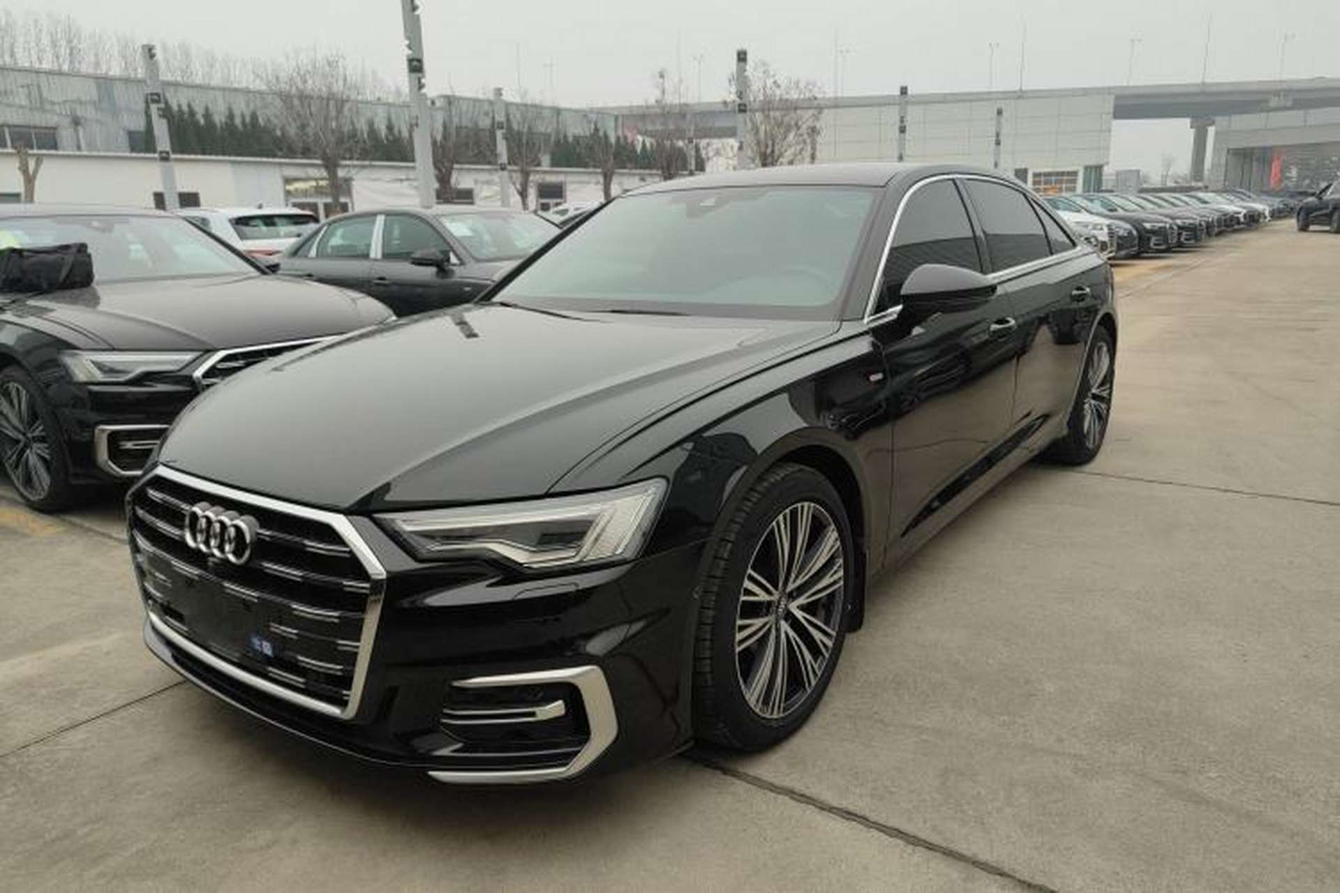 Used Audi A6L 2024 45 TFSI Prestige Dynamic Edition Front Left 45 Deg