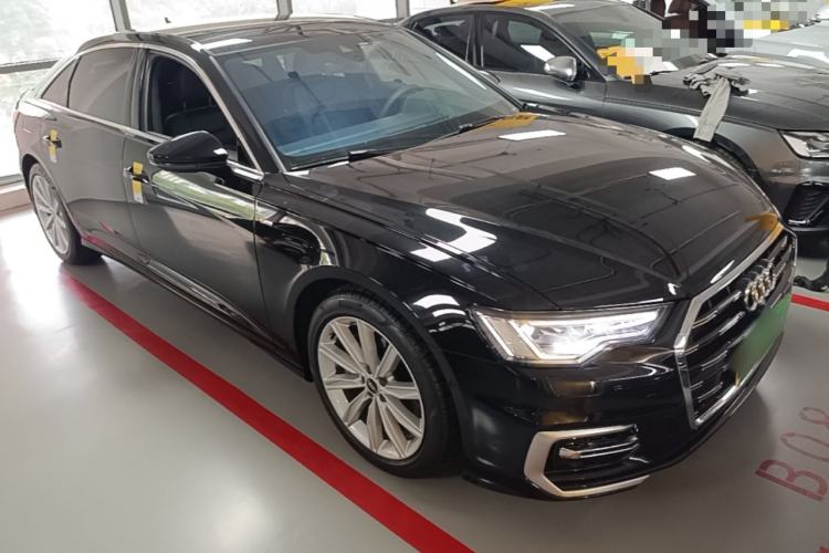 Used Audi A6L 2024 45 TFSI Prestige Dynamic Edition Front Right 45 Deg