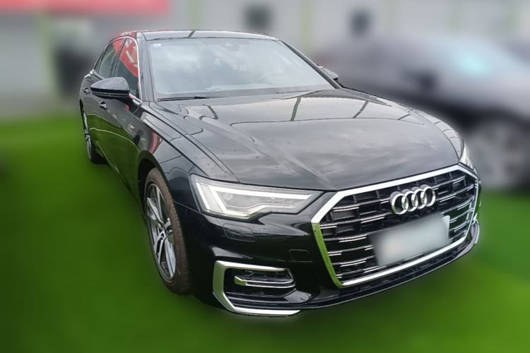 Used Audi A6L 2024 40 TFSI Luxury Dynamic Edition Front Right 45 Deg