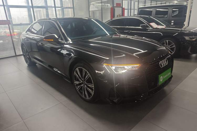 Used Audi A6L 2024 45 TFSI Prestige Dynamic Edition Front Right 45 Deg