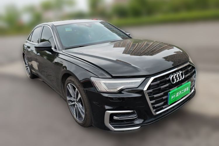 Used Audi A6L 2024 40 TFSI Luxury Dynamic Edition Front Right 45 Deg