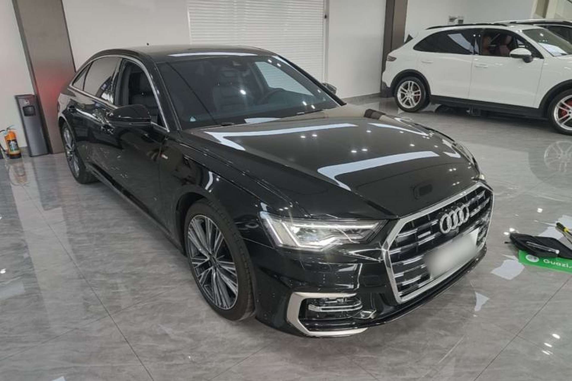 Used Audi A6L 2024 45 TFSI Prestige Dynamic Edition Front Right 45 Deg