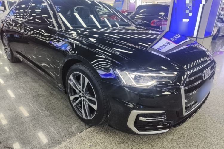 Used Audi A6L 2024 40 TFSI Luxury Dynamic Edition Front Right 45 Deg