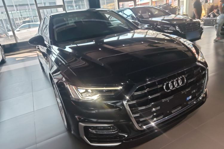 Used Audi A6L 2024 45 TFSI Prestige Dynamic Edition Front Right 45 Deg