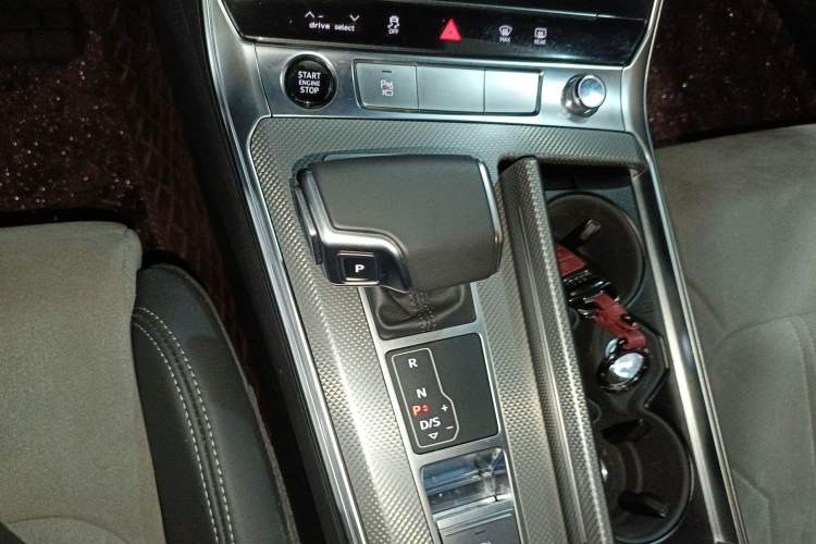 Used Audi A6L 2024 45 TFSI Prestige Dynamic Edition Gear Lever
