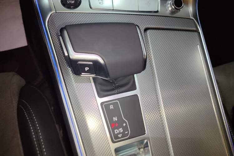 Used Audi A6L 2024 45 TFSI Prestige Dynamic Edition Gear Lever