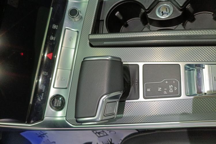 Used Audi A6L 2024 45 TFSI Prestige Dynamic Edition Gear Lever