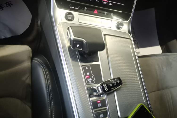 Used Audi A6L 2024 45 TFSI Prestige Dynamic Edition Gear Lever