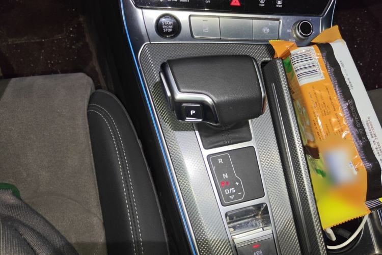 Used Audi A6L 2024 40 TFSI Luxury Dynamic Edition Gear Lever