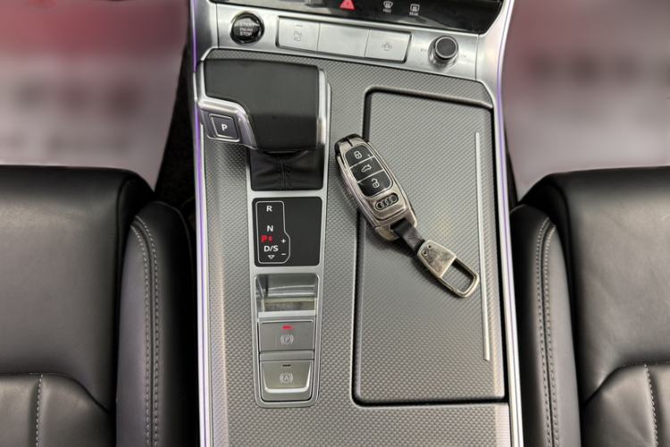 Used Audi A6L 2024 45 TFSI Prestige Dynamic Edition Gear Lever