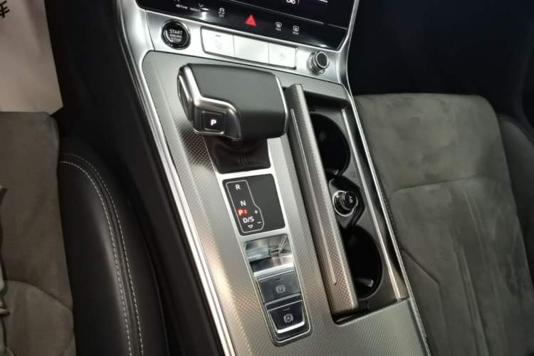 Used Audi A6L 2024 45 TFSI Prestige Dynamic Edition Gear Lever