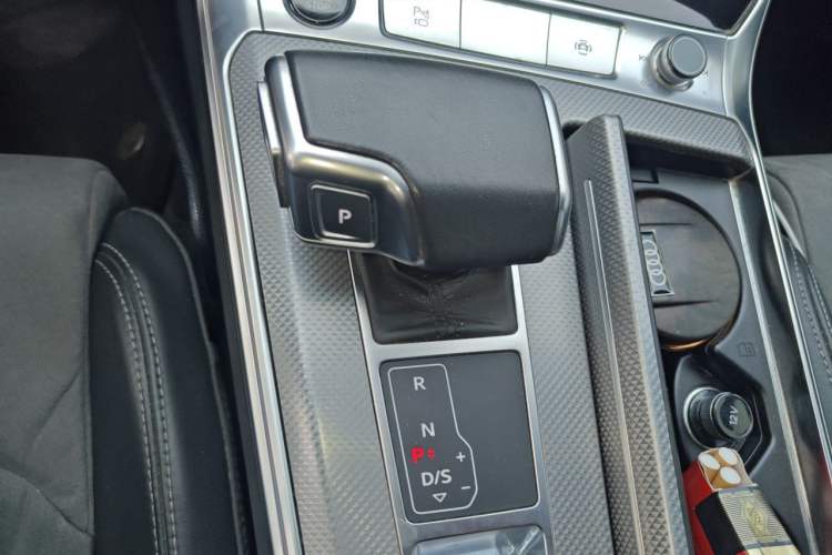 Used Audi A6L 2024 45 TFSI Prestige Dynamic Edition Gear Lever