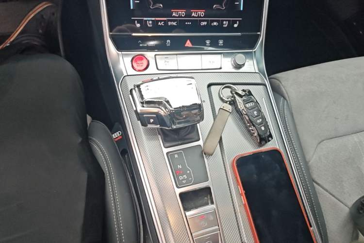 Used Audi A6L 2024 40 TFSI Luxury Dynamic Edition Gear Lever