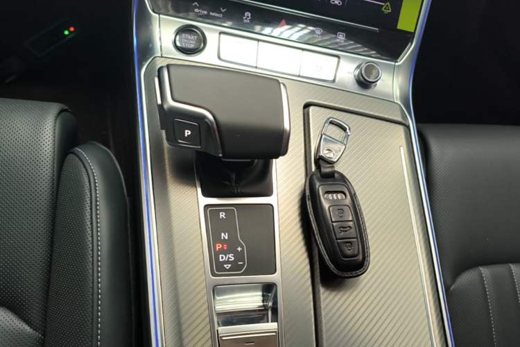 Used Audi A6L 2024 40 TFSI Luxury Prestige Edition Gear Lever