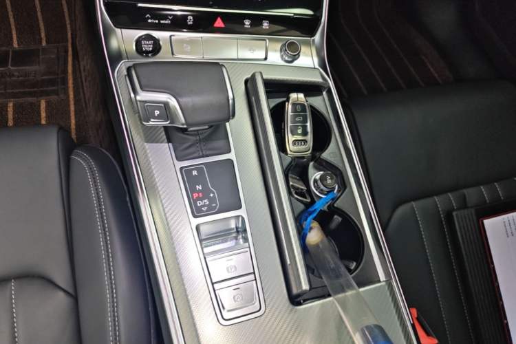 Used Audi A6L 2024 45 TFSI Prestige Elegant Edition Gear Lever