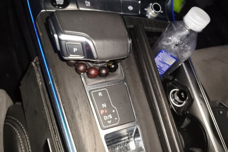 Used Audi A6L 2024 45 TFSI quattro Prestige Dynamic Edition Gear Lever
