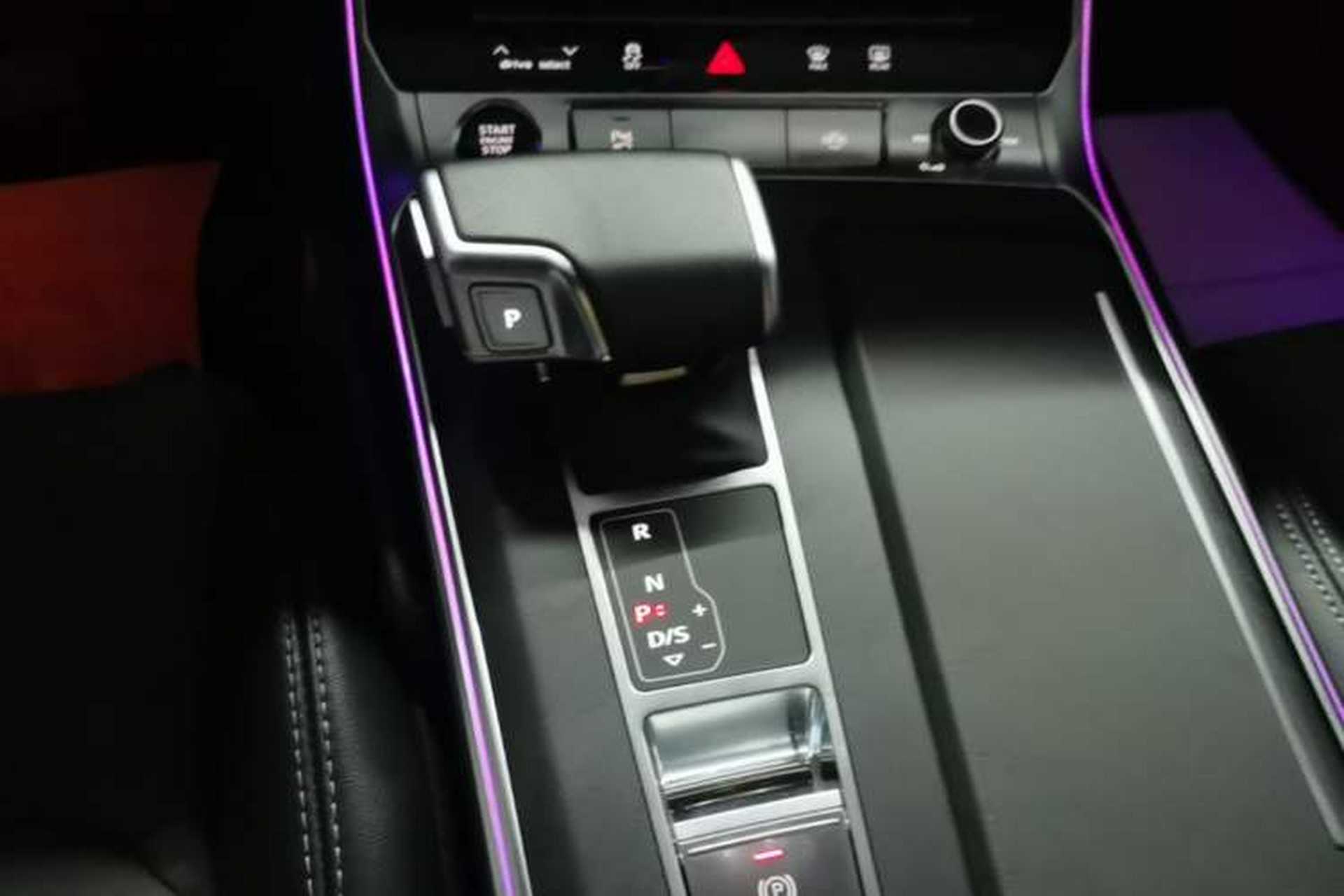 Used Audi A6L 2024 45 TFSI quattro Prestige Dynamic Edition Gear Lever
