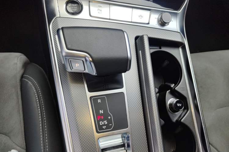 Used Audi A6L 2024 40 TFSI Luxury Dynamic Edition Gear Lever