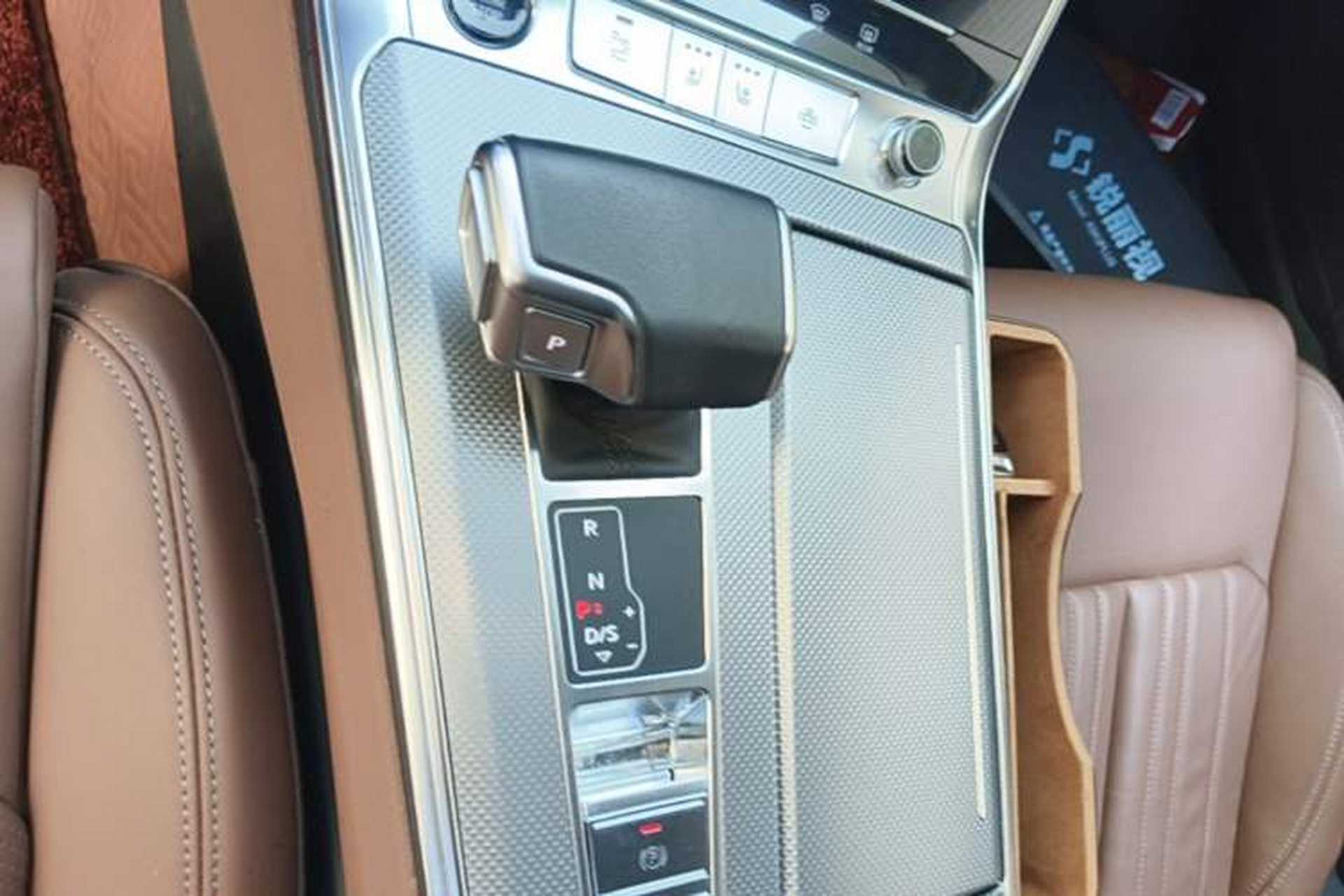 Used Audi A6L 2024 45 TFSI Prestige Dynamic Edition Gear Lever
