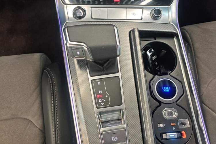 Used Audi A6L 2024 45 TFSI Prestige Dynamic Edition Gear Lever