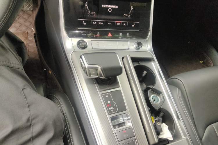 Used Audi A6L 2024 45 TFSI Prestige Elegant Edition Gear Lever
