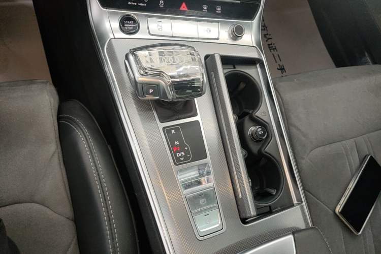 Used Audi A6L 2024 45 TFSI Prestige Dynamic Edition Gear Lever