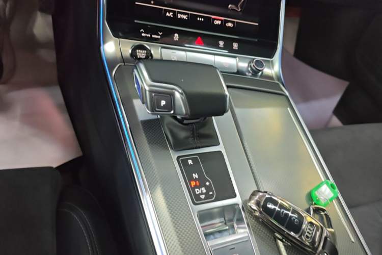 Used Audi A6L 2024 40 TFSI Luxury Dynamic Edition Gear Lever