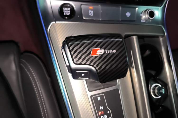 Used Audi A6L 2024 45 TFSI Prestige Dynamic Edition Gear Lever