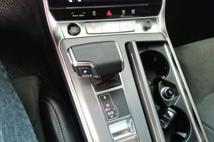 Used Audi A6L 2024 45 TFSI Prestige Dynamic Edition Gear Lever