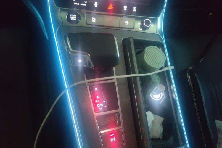 Used Audi A6L 2024 45 TFSI Prestige Dynamic Edition Gear Lever