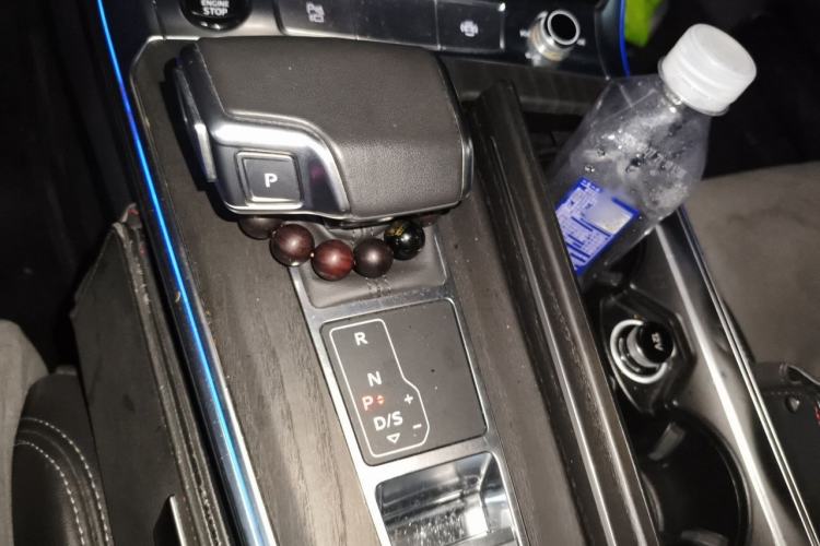 Used Audi A6L 2024 45 TFSI quattro Prestige Dynamic Edition Gear Lever