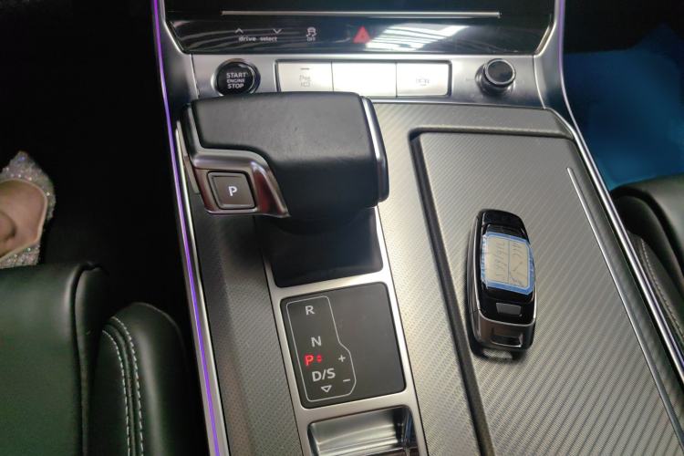 Used Audi A6L 2024 40 TFSI Luxury Prestige Edition Gear Lever