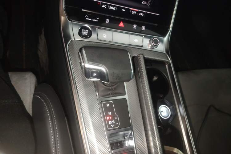 Used Audi A6L 2024 45 TFSI Prestige Dynamic Edition Gear Lever