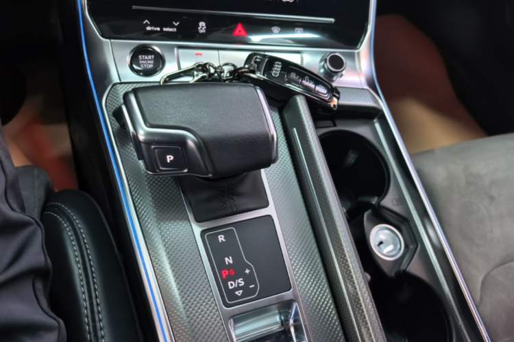 Used Audi A6L 2024 45 TFSI Prestige Dynamic Edition Gear Lever