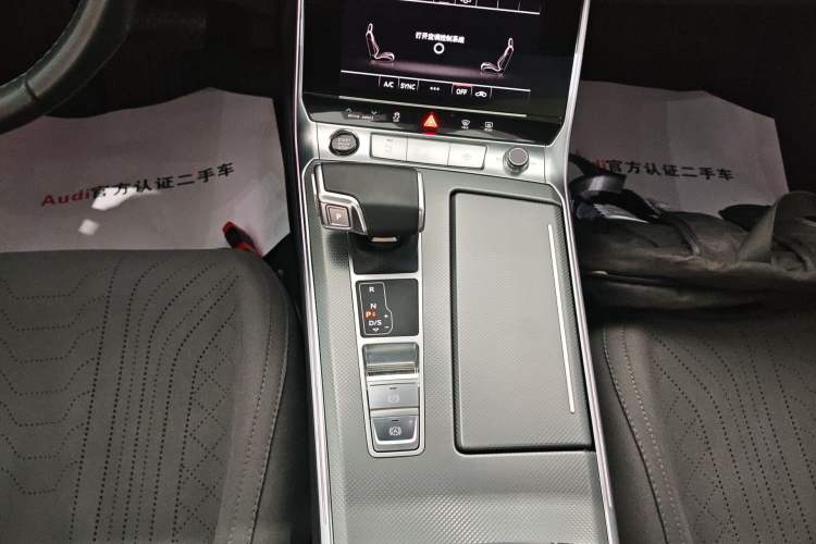 Used Audi A6L 2024 45 TFSI Prestige Dynamic Edition Gear Lever