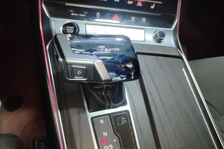 Used Audi A6L 2024 55 TFSI quattro Prestige Dynamic Edition Gear Lever
