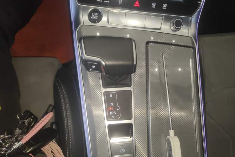 Used Audi A6L 2024 45 TFSI Prestige Dynamic Edition Gear Lever